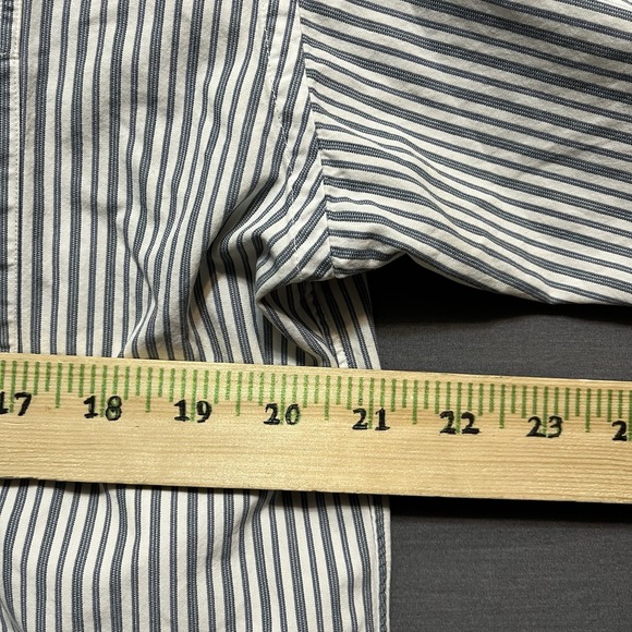 Abercrombie & Fitch Men's Striped Button-Down Dress Shirt 100% Cotton, Size L - Picture 5 of 7